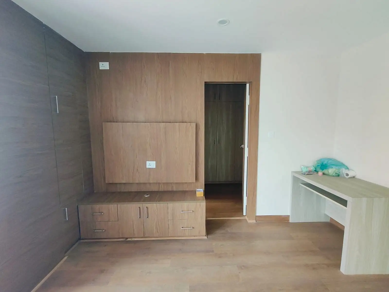Residential House On Rent Image 3