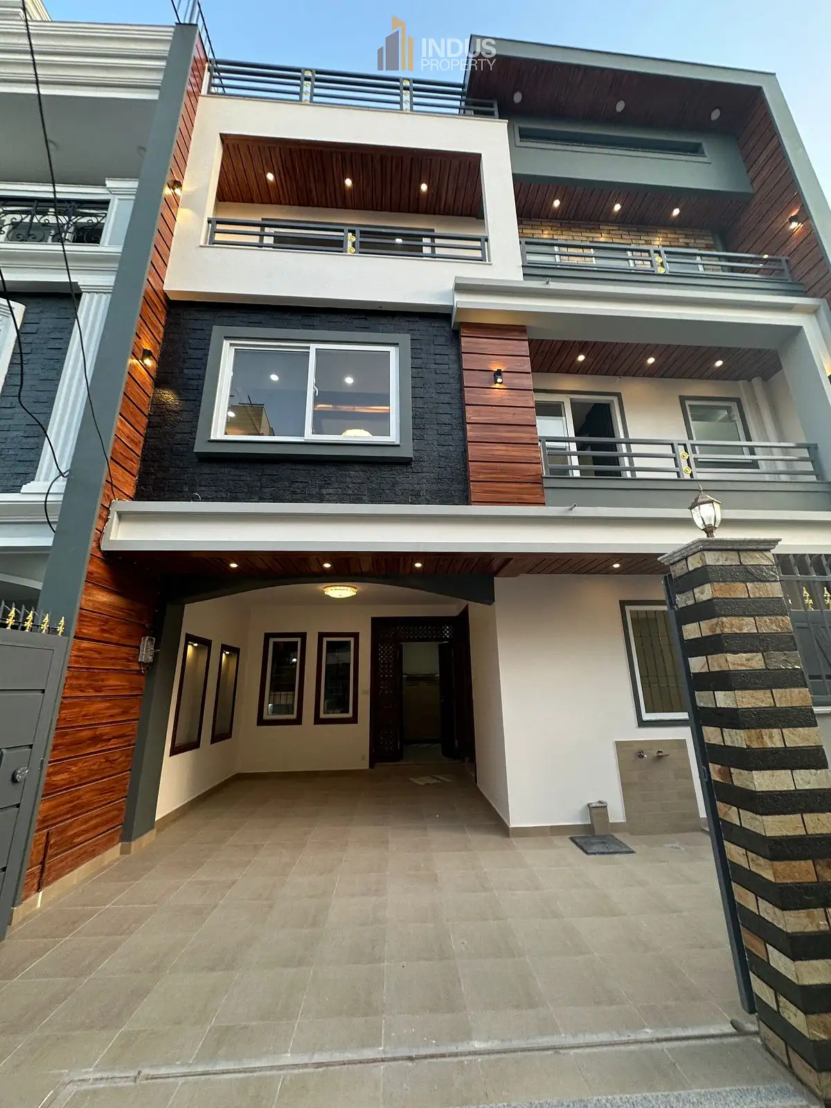 House on sale at Imadol, Tempo park Thumbnail