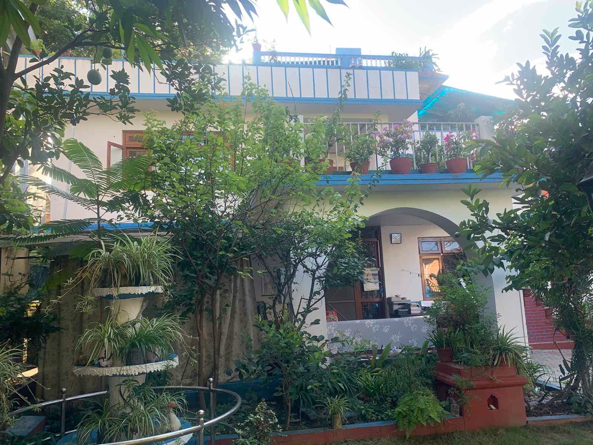 Afordable 3 story home for rent in Dholahiti Image 3