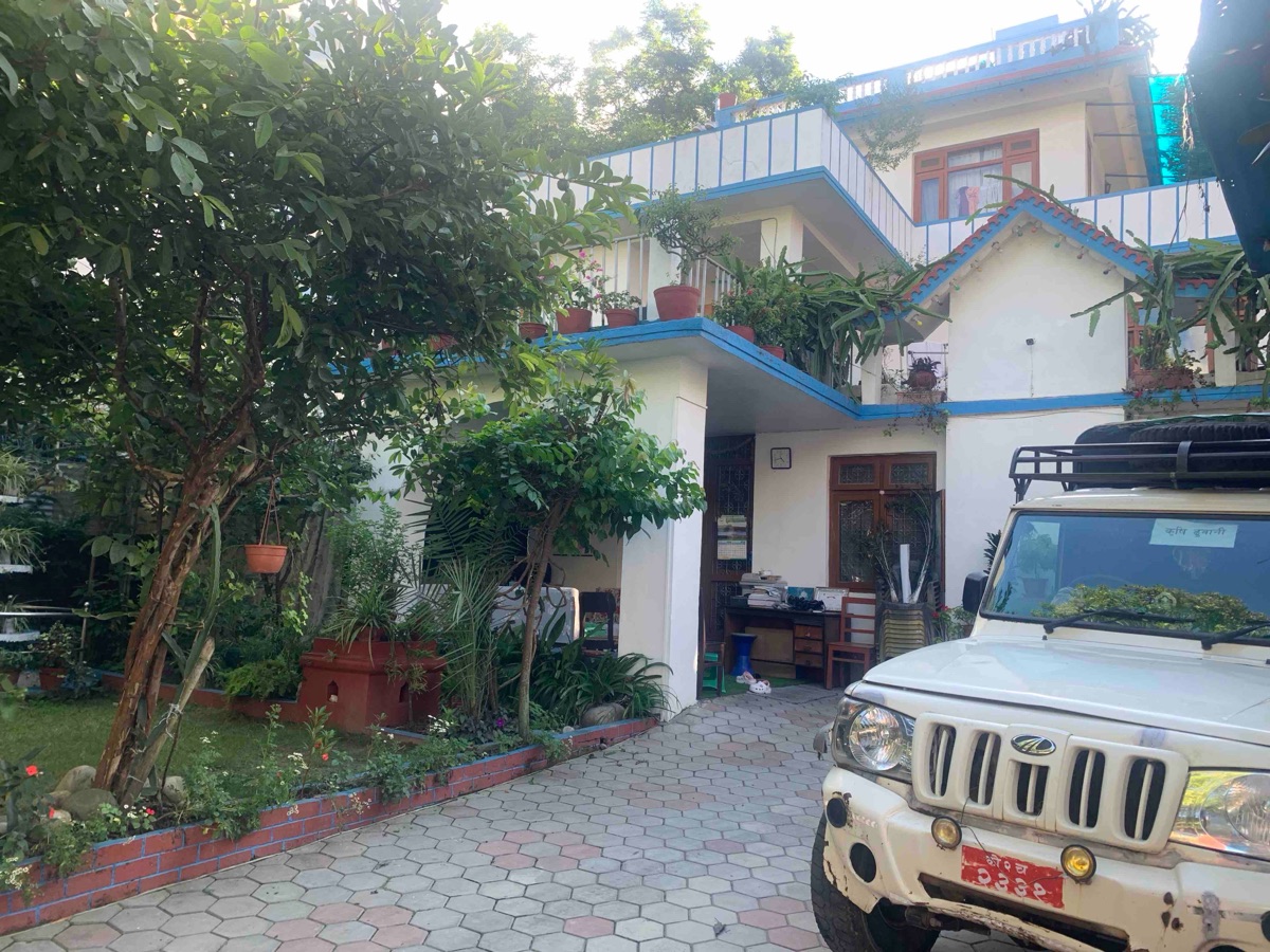 Afordable 3 story home for rent in Dholahiti Image 4