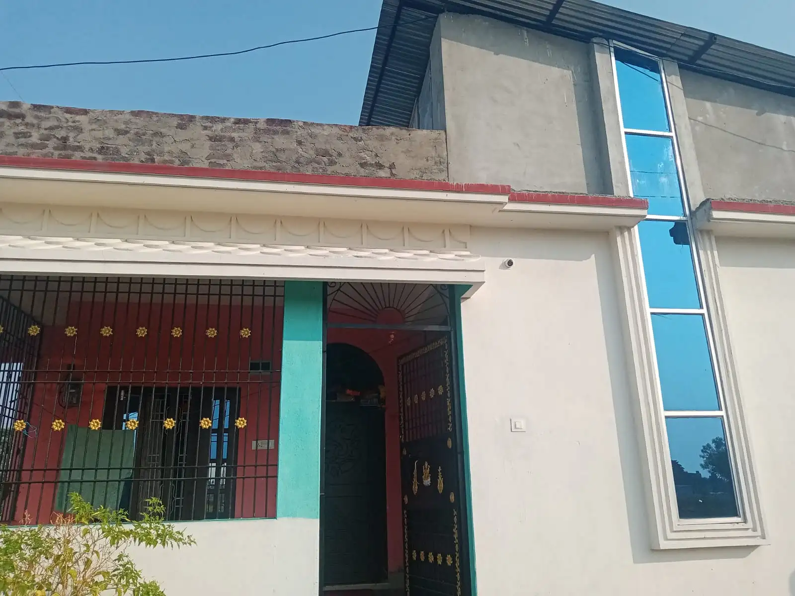 Urgent Sale of House at Charpane Image 3