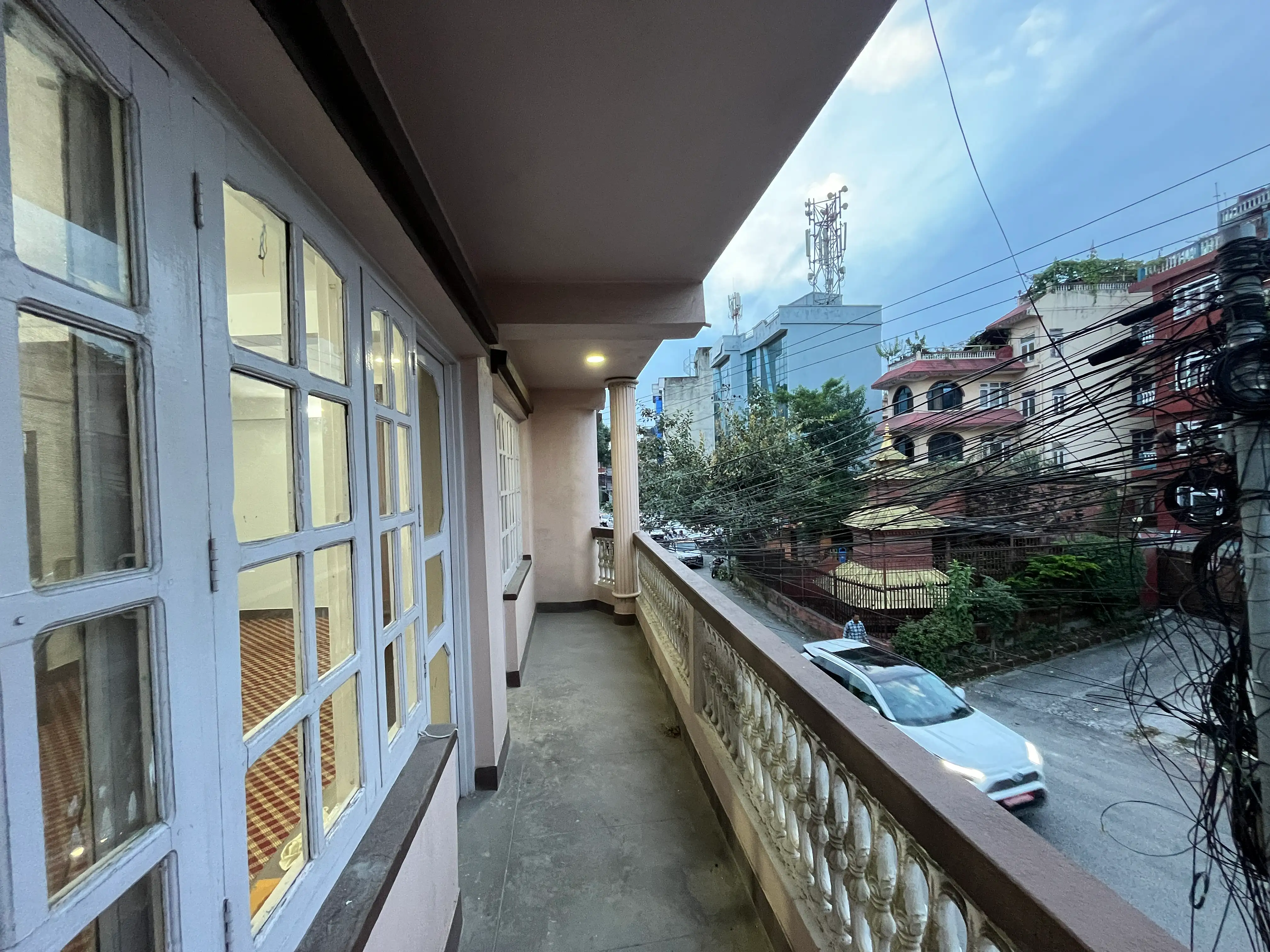 Office rooms in Dhumbarahi Image 1