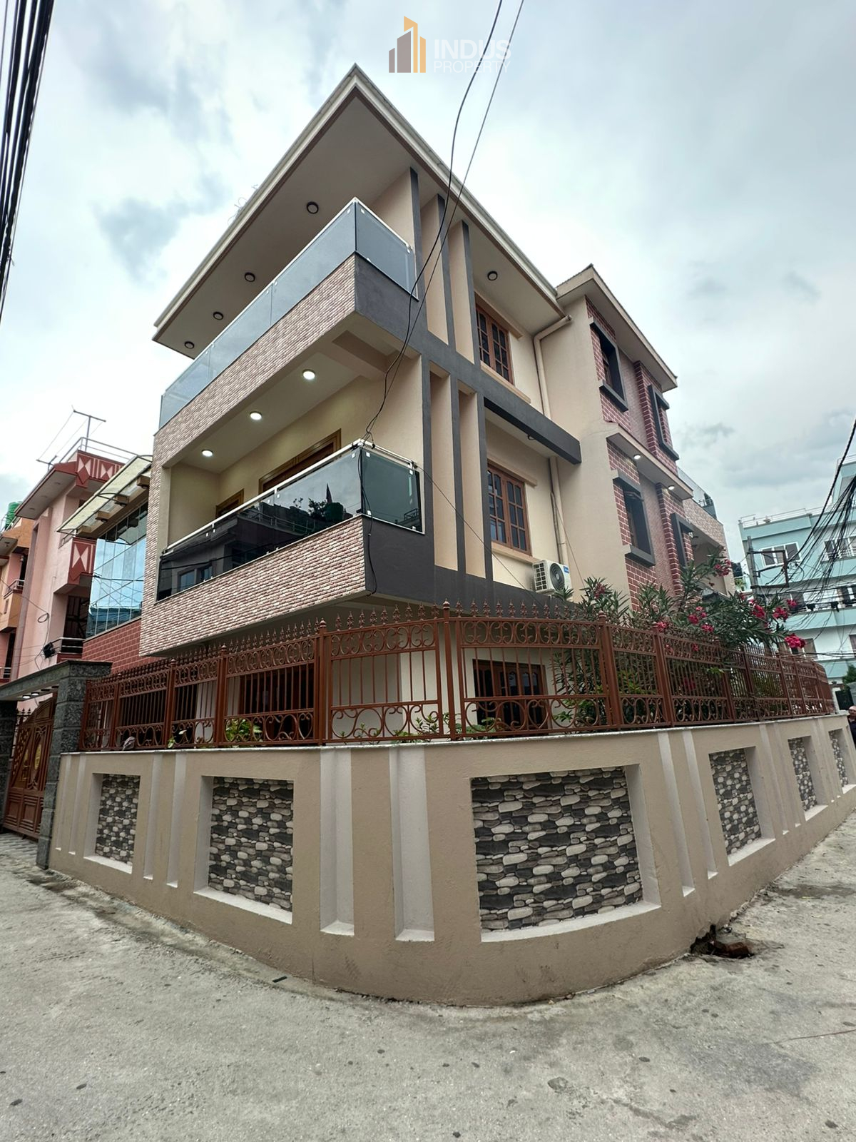 Beautiful-House on sale at Bojhepokhari, Imadol Thumbnail