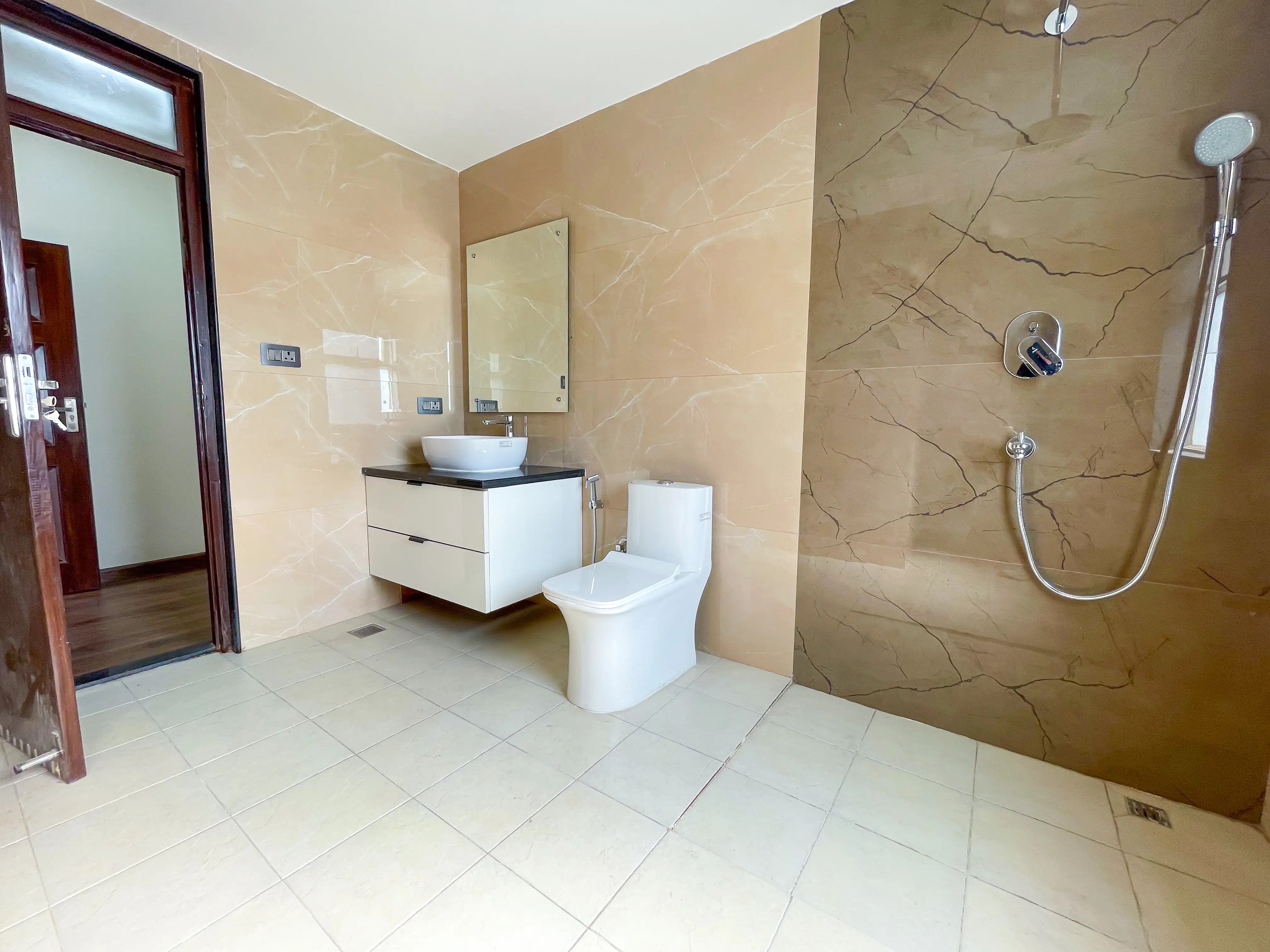 Duplex Flat on Rent Image 2