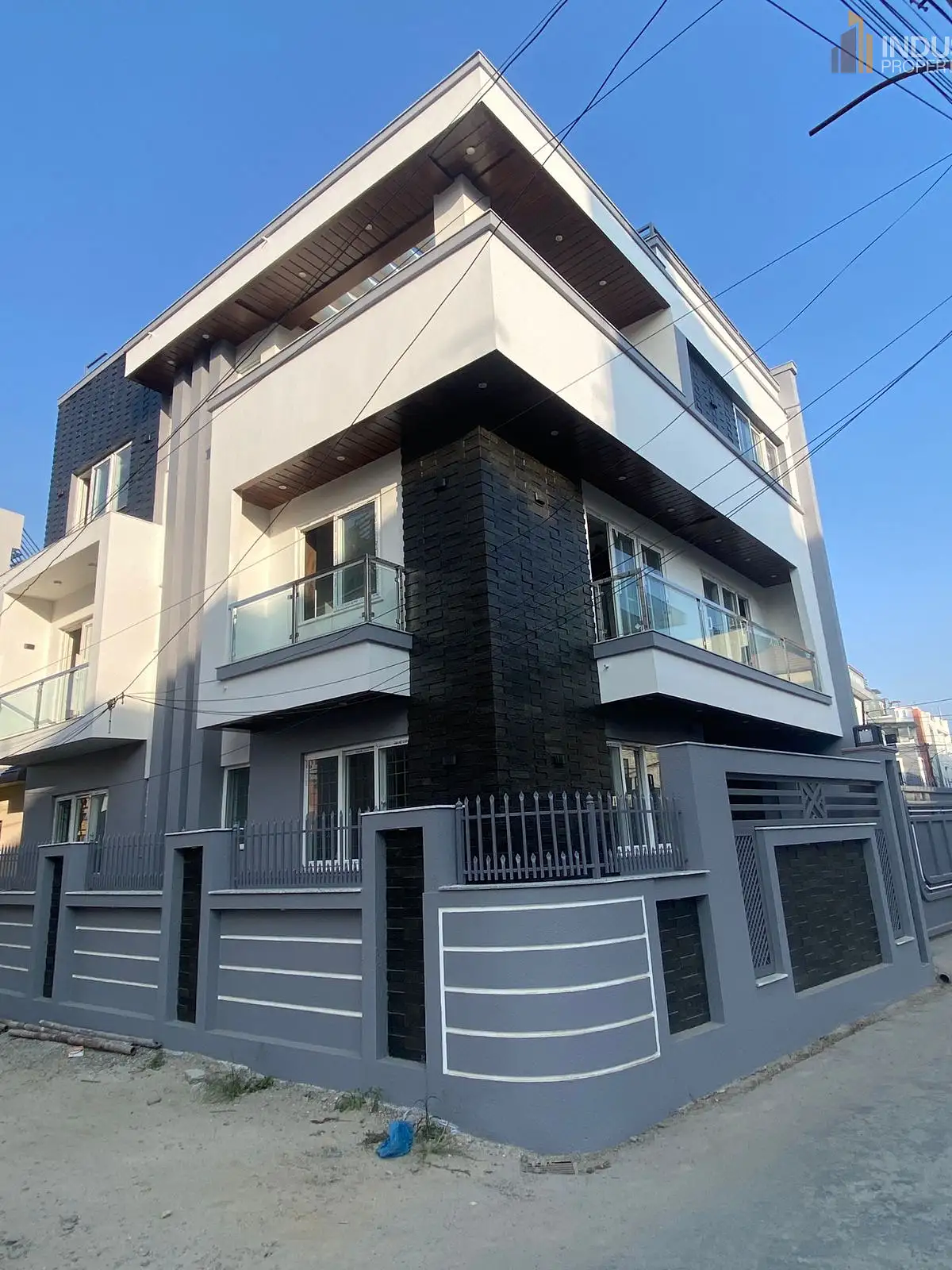 Residential House On Sale Image 3