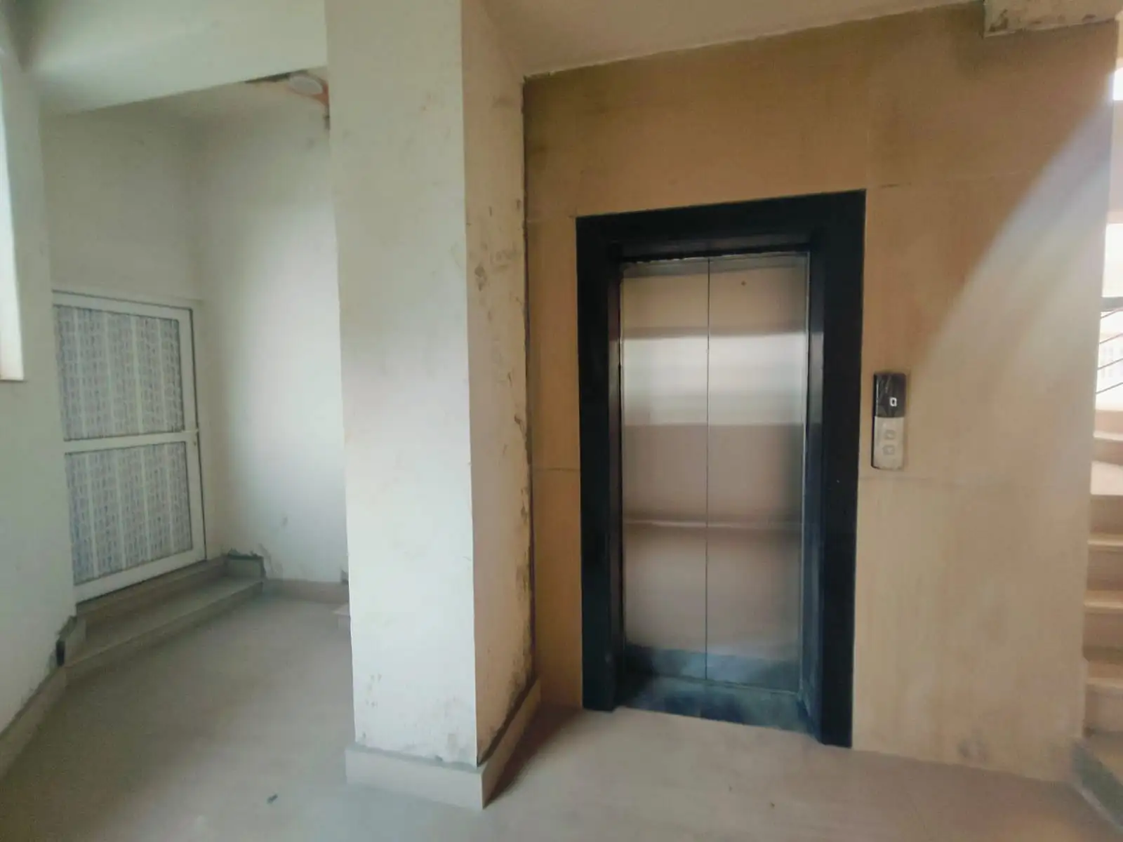 Office space on rent  Image 6
