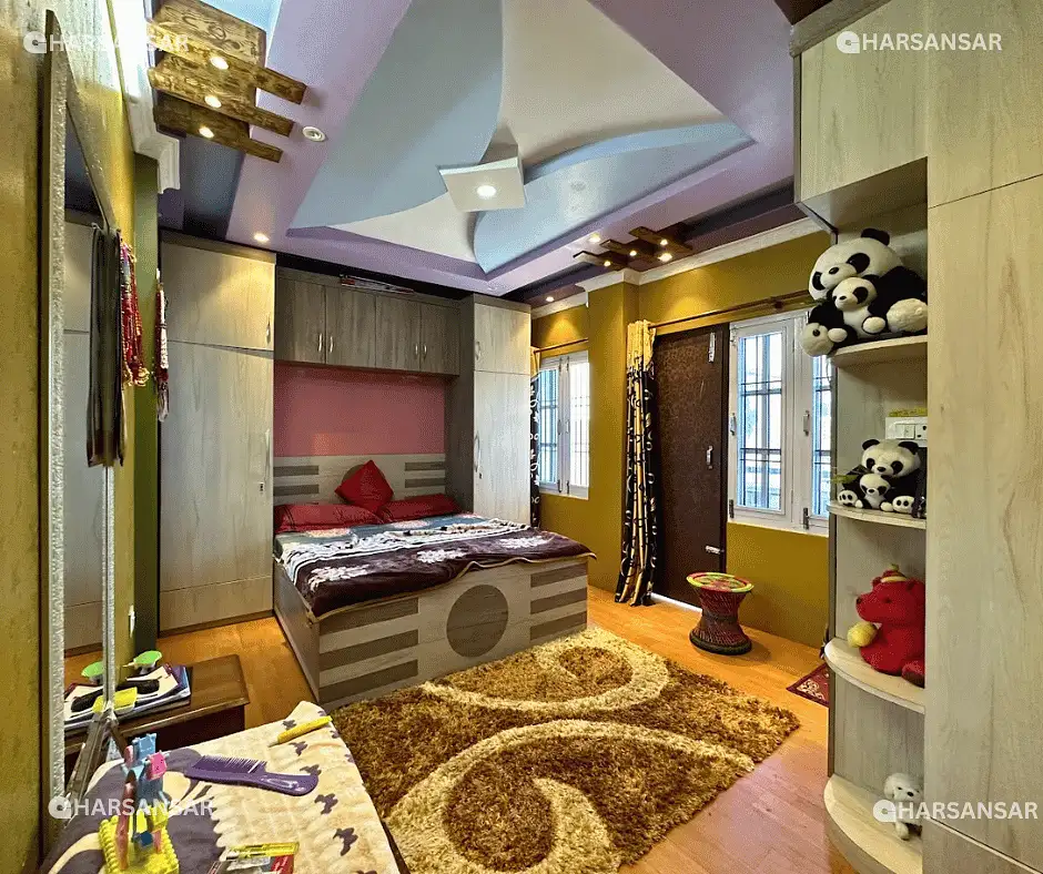 Residential House On Sale Image 6