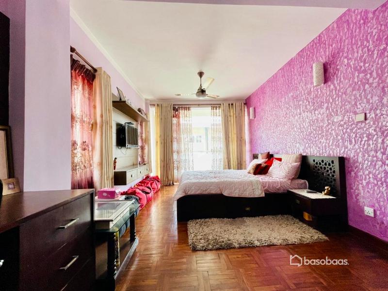 Triplex house on sale at Baluwatar : House for Sale in Baluwatar, Kathmandu Image 6