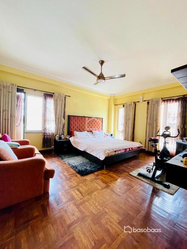 Triplex house on sale at Baluwatar : House for Sale in Baluwatar, Kathmandu Image 5