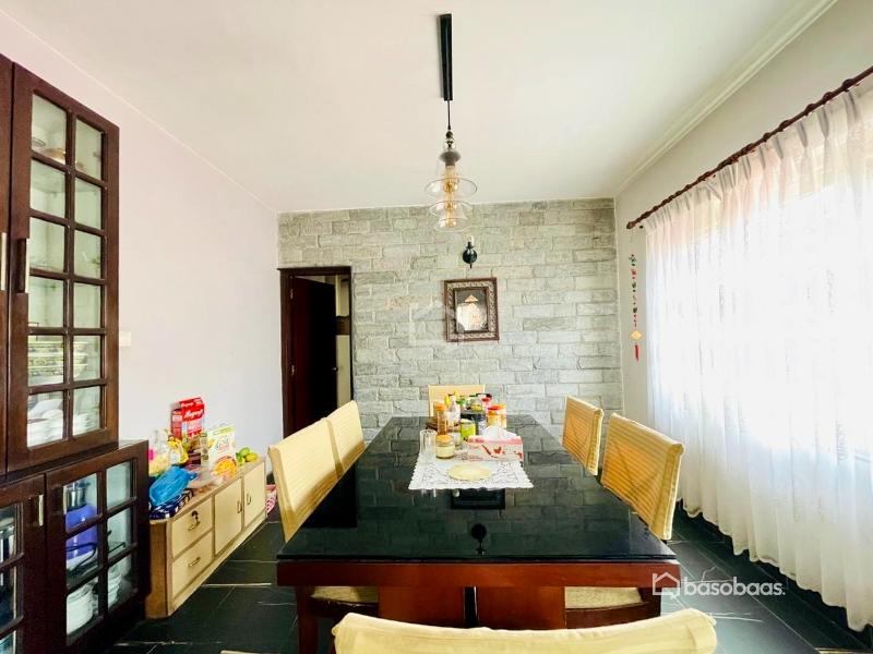 Triplex house on sale at Baluwatar : House for Sale in Baluwatar, Kathmandu Image 2