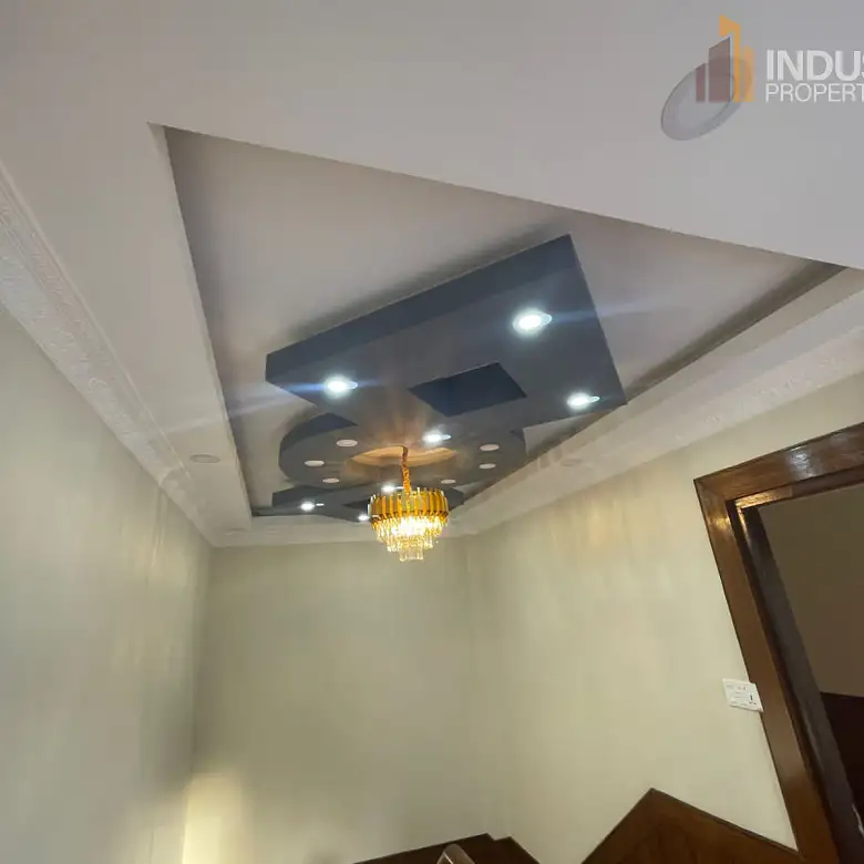 house on sale Image 3