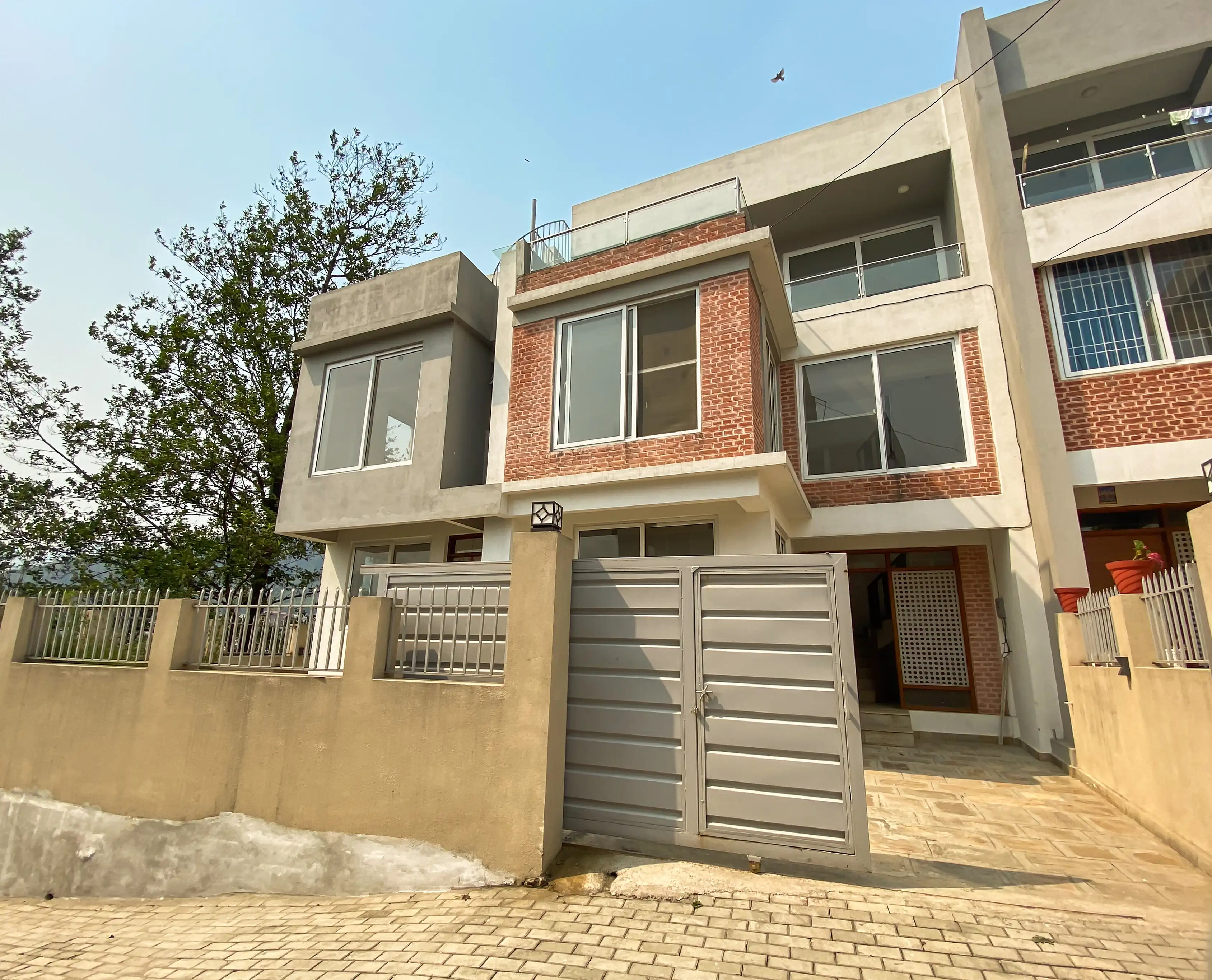 Residential House On Sale Image 1