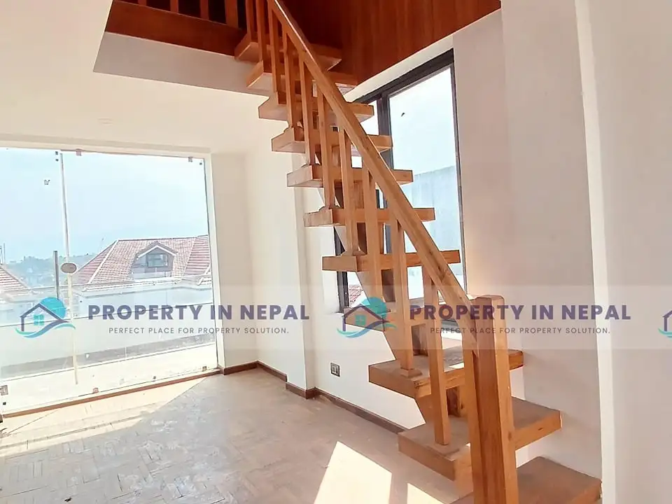 Residential House On Sale Image 7