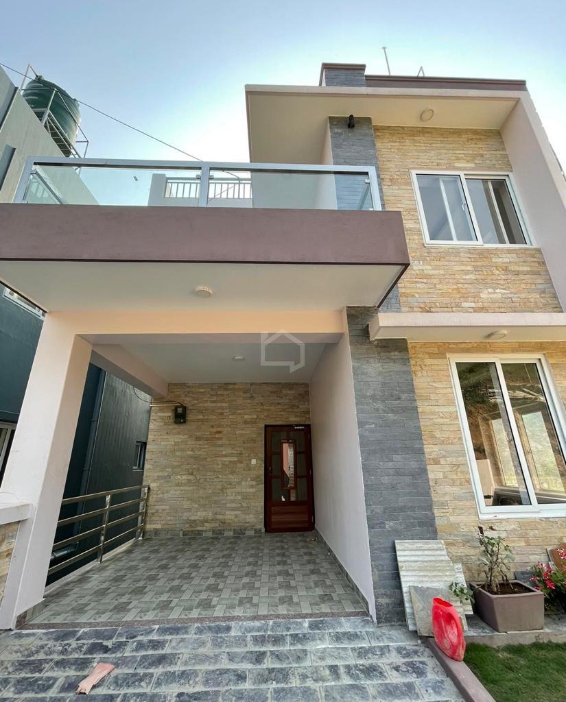 RESIDENTIAL : House for Sale in Parsyang, Pokhara Image 5
