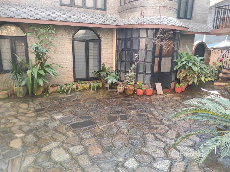 Flat n rent : Flat for Rent in Baluwatar, Kathmandu Image 7