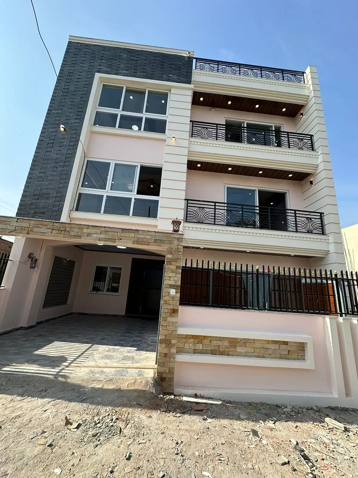 Residential House On Sale Thumbnail