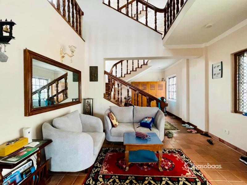 Bungalow on sale at Pasikot : House for Sale in Budhanilkantha, Kathmandu Image 2