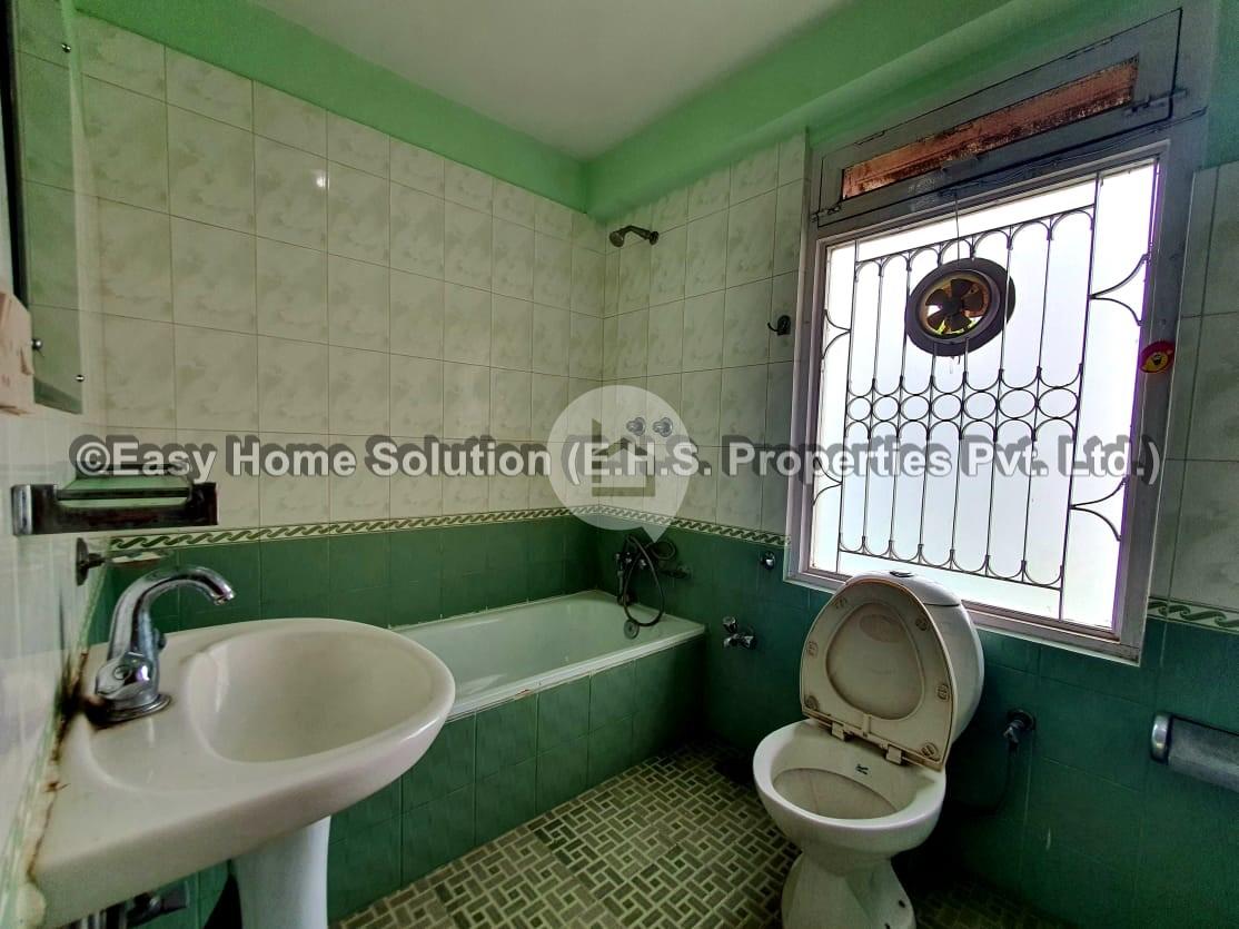 Bungalow for rent : House for Rent in Thapathali, Kathmandu Image 8