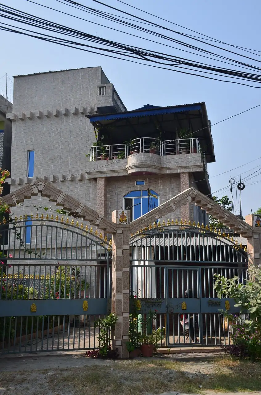 Residential House For Sale Image 1
