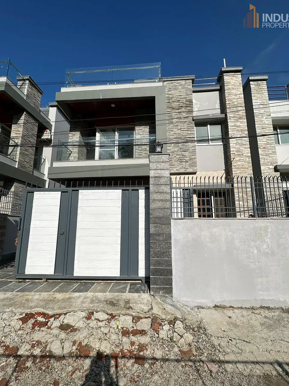 Residential House On Sale Thumbnail