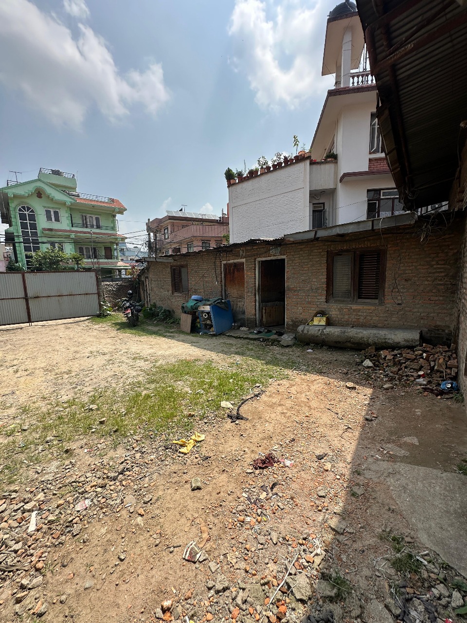 Land On Sale At Sanobharayang Thumbnail