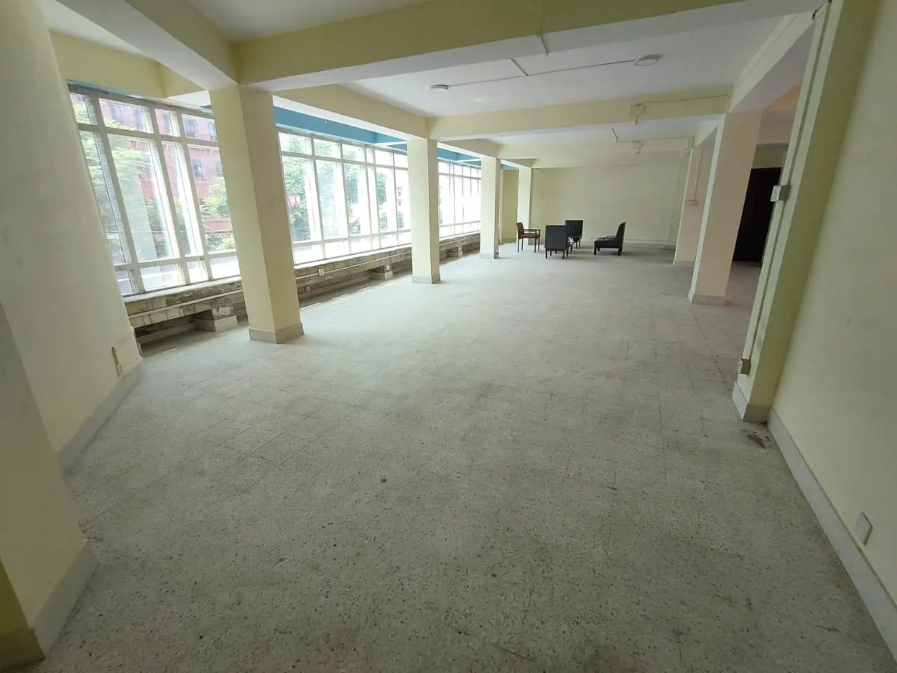 Commercial Space on Rent Image 3