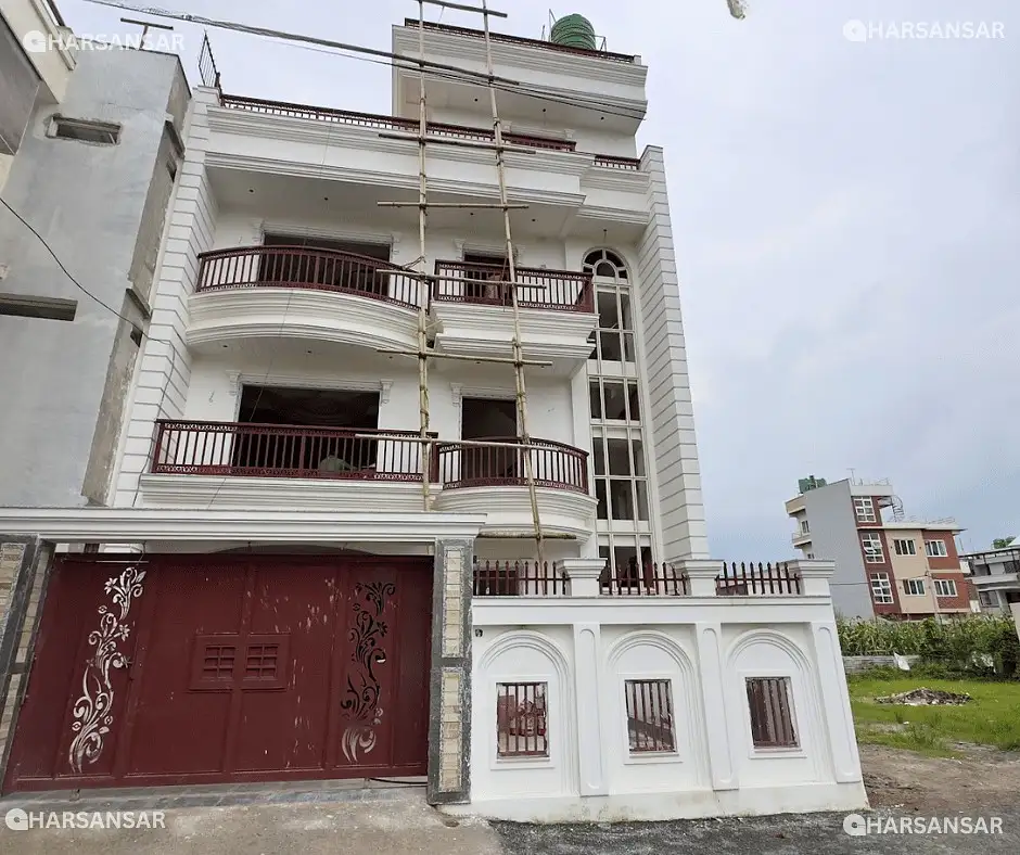 Residential House On Sale Image 4
