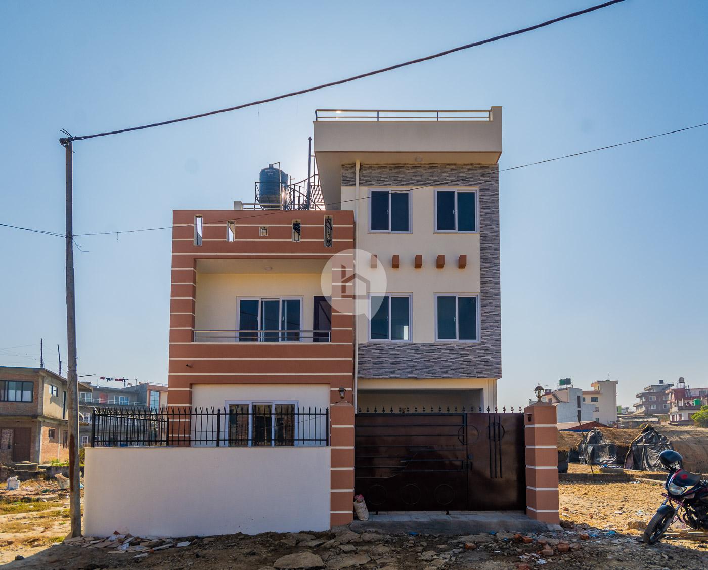 Modern House Is For Sale In Thaiba, Lalitpur : House for Sale in Thaiba, Lalitpur Image 1