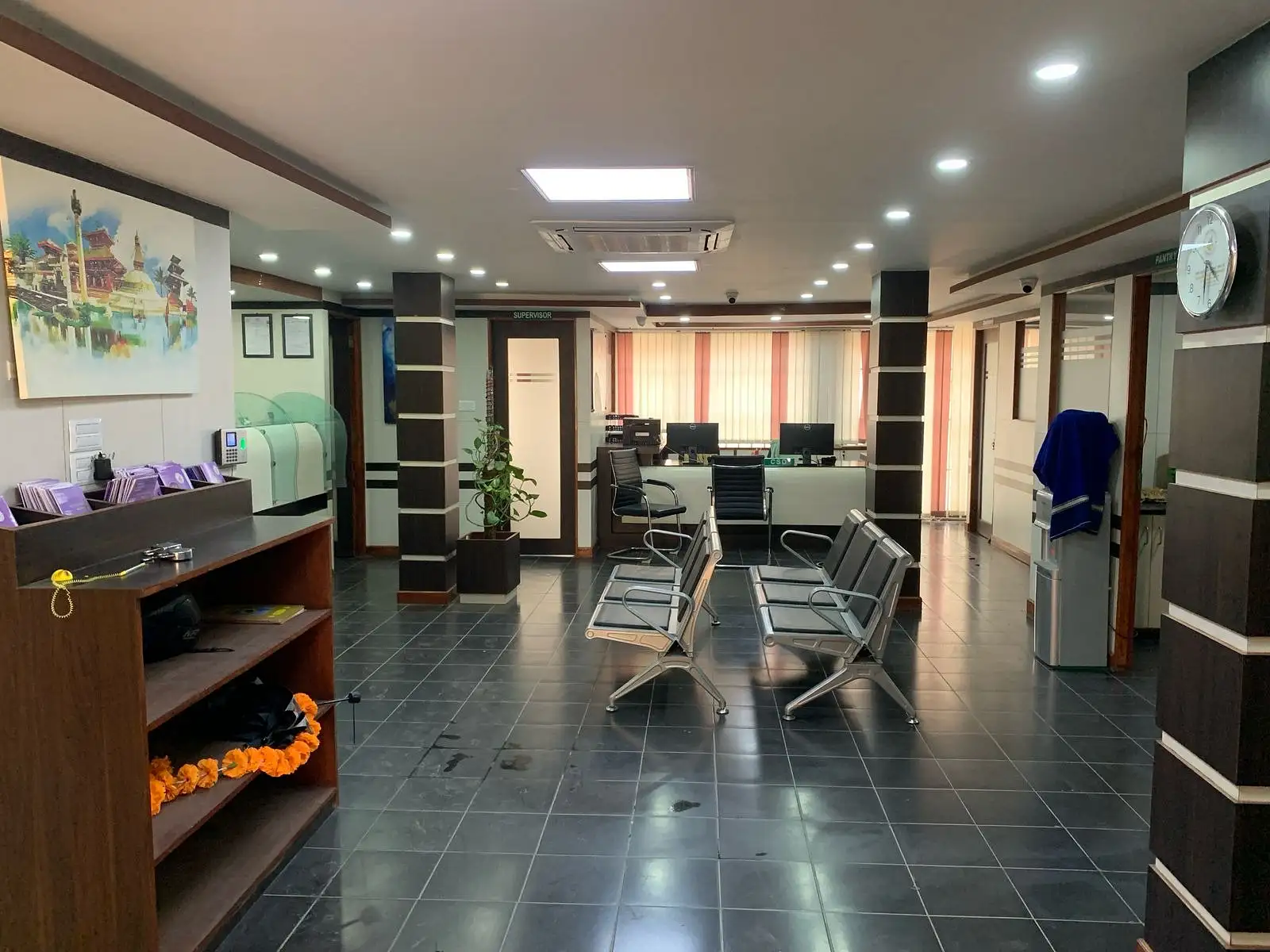 Commercial Space on Rent Image 12