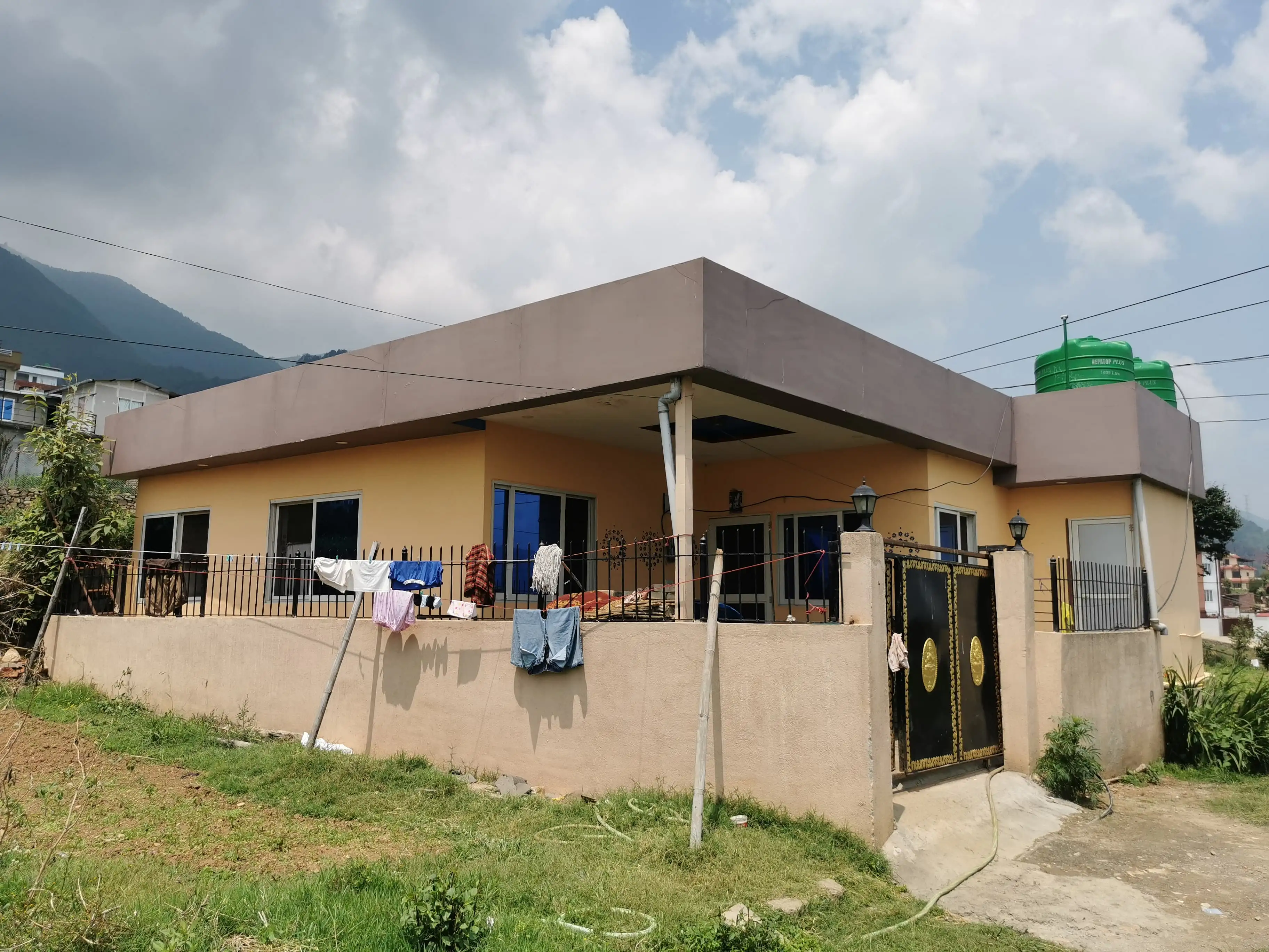 Earthquake resistance house for sale. Thumbnail