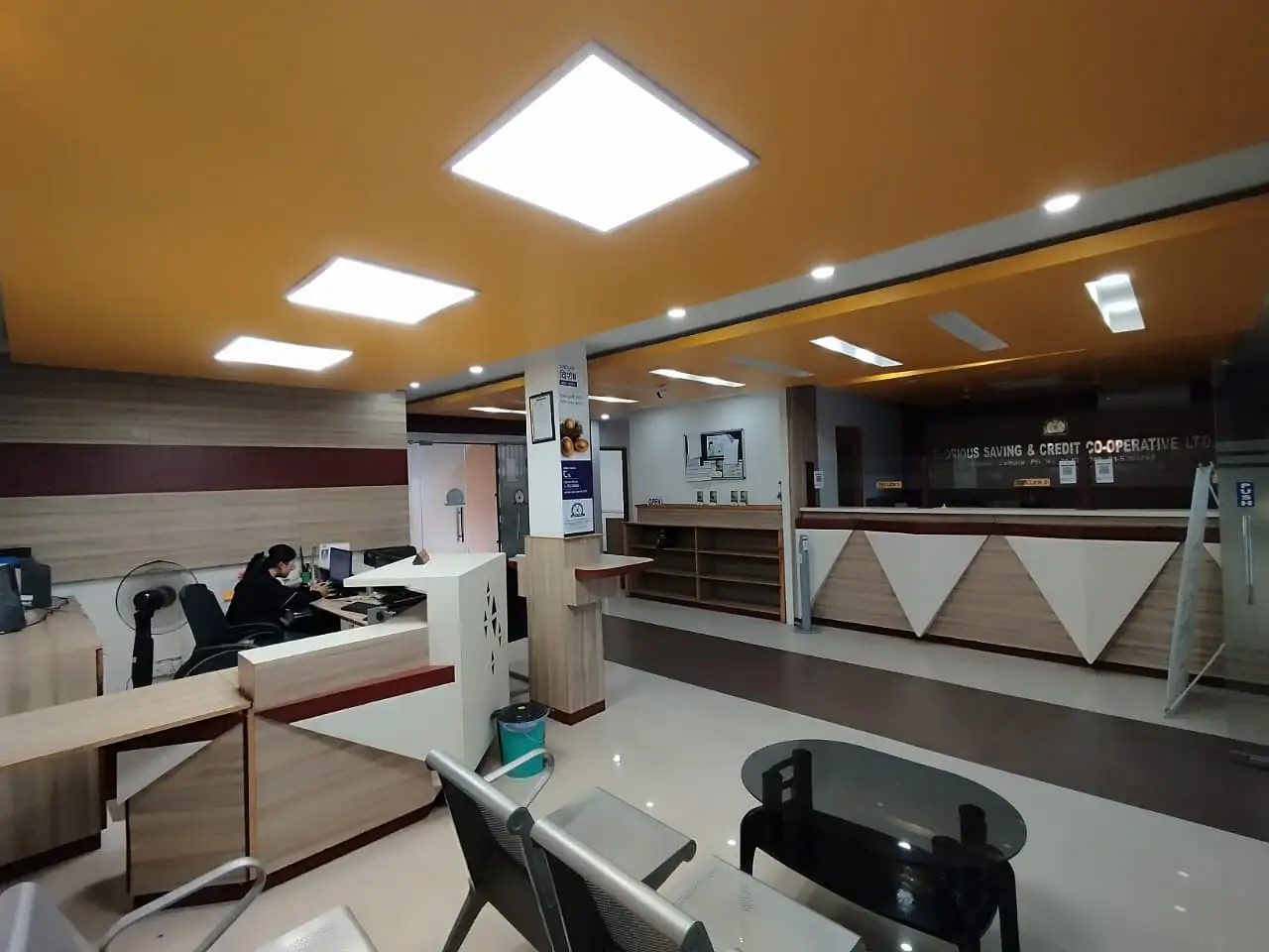 Commercial Space on Rent Image 6