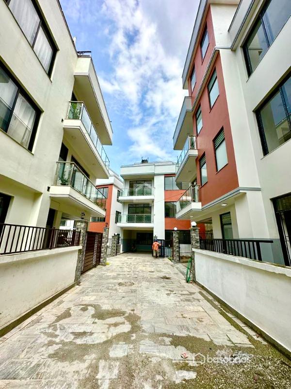 Residental House On Sale At Jwagal : House for Sale in Kupondole, Lalitpur Image 1
