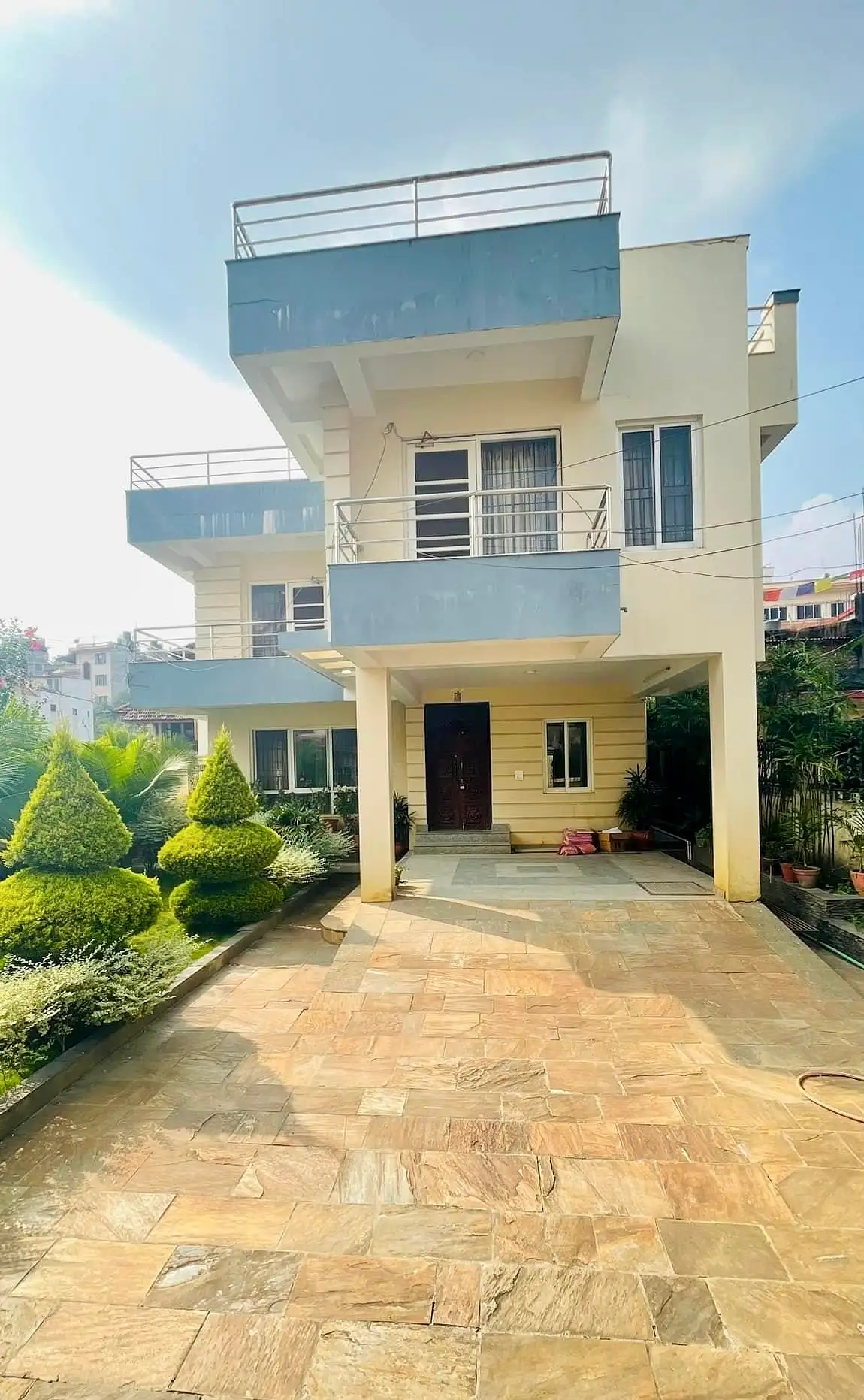 Residental Bungalow on rent at Mandikatar Image 2