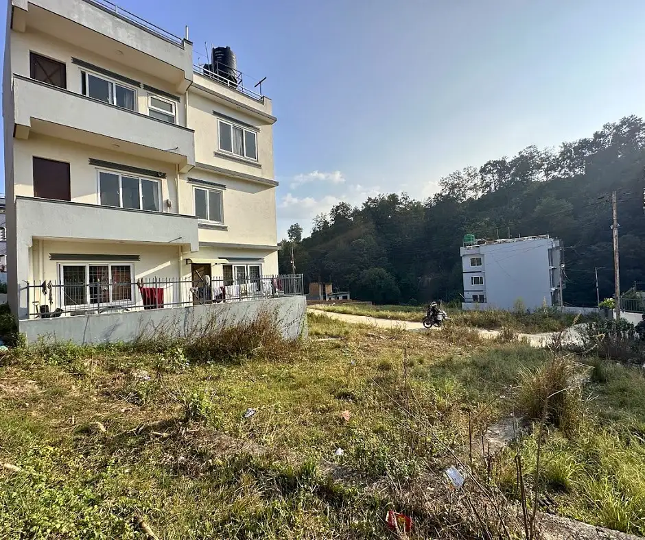 Land on Sale Image 1