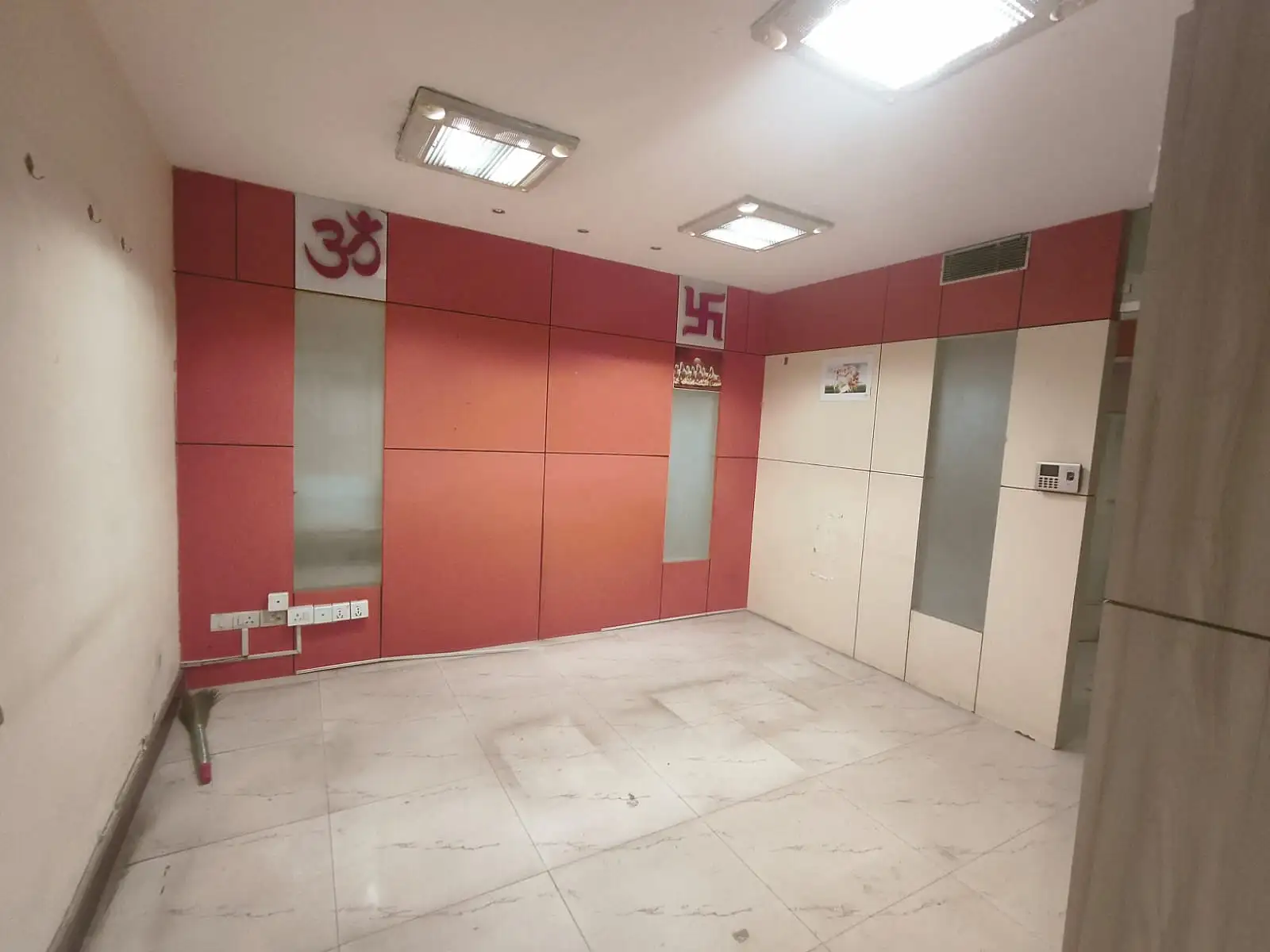 Commercial Space on Rent Thumbnail